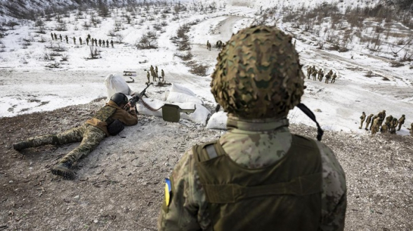 Предпосылок для мира на Украине пока нет – Песков